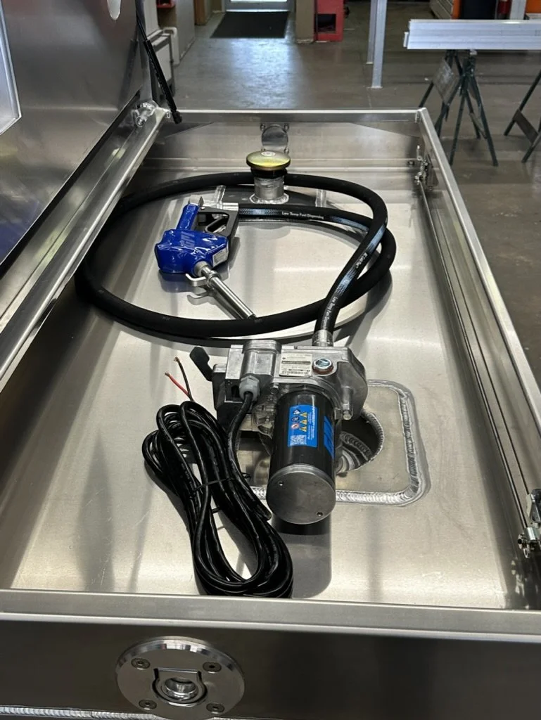 Boxes & Fuel Transfer Tanks - GM SHORTBOX TANK-BOX COMBO — DSW